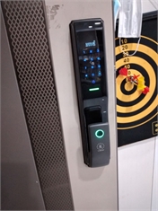 Dịch vụ lắp đặt khóa cửa vân tay tại TP.HCM chuyên nghiệp